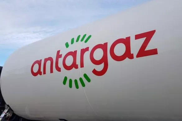 Zijde van een gastankwagen